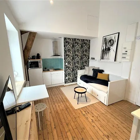 Studio Proche Hyper-centre Avenue Jean Jaures Reims